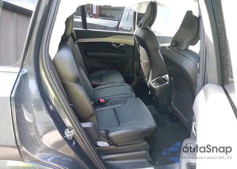 2022 Volvo Xc90 T5 Momentum 7 Passenger z USA, uszkodzony, nr VIN YV4102CK2N1834735